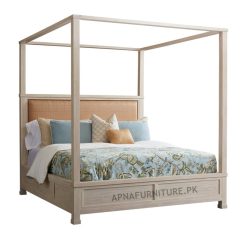 Marcus Canopy Bed