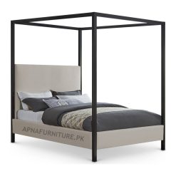 Hannah Canopy Bed